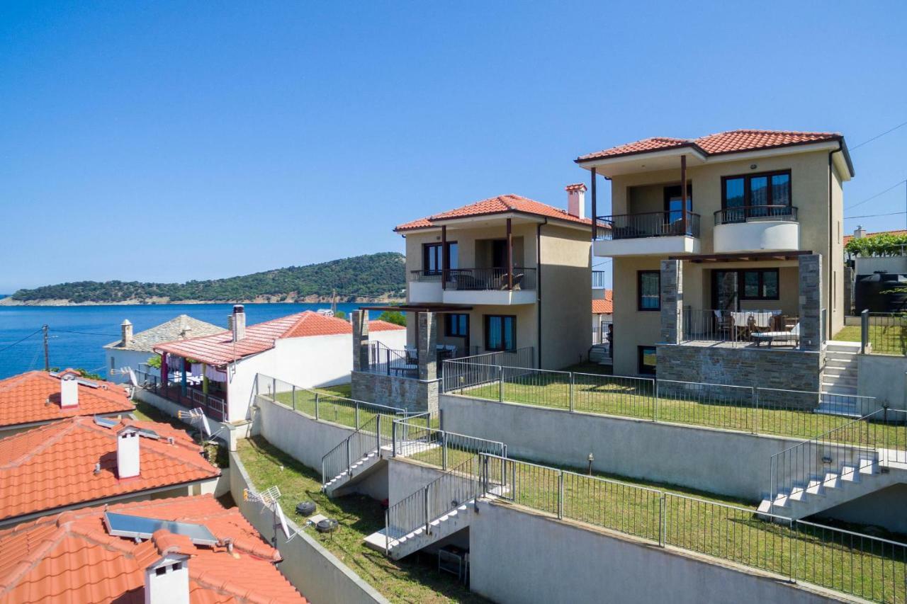 Seascape Villas Kinira エクステリア 写真